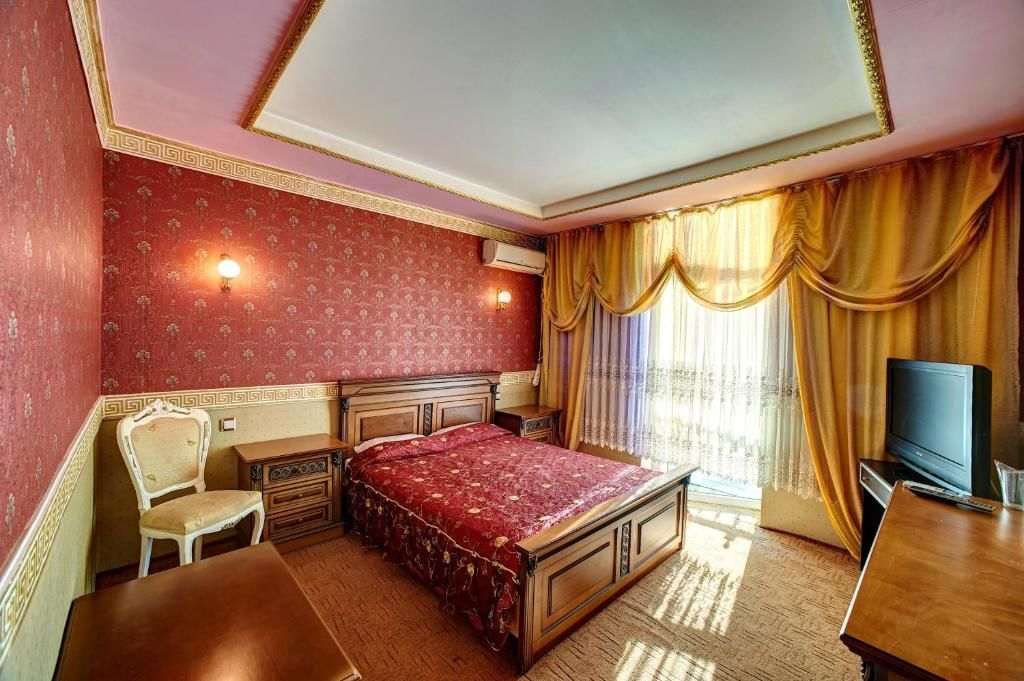Отель Hotel Izvora Русе-56